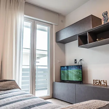 شقة Beachside Getaway In بيبيوني