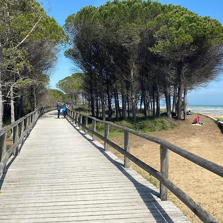 דירה Beachside Getaway In