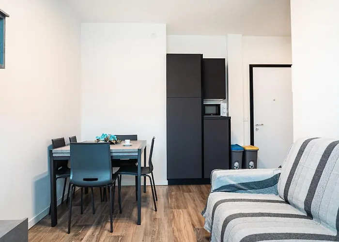 Beachside Getaway In ביביונה